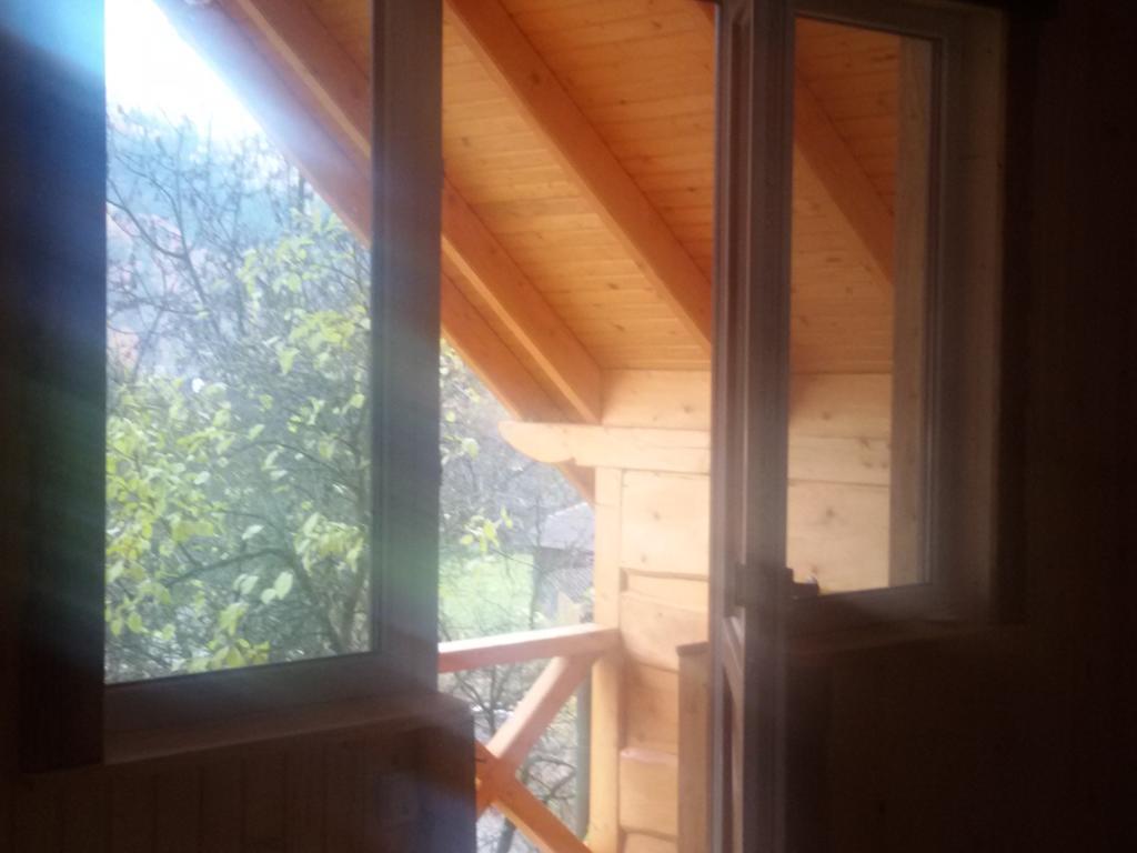 Guest House Zatishniy Dvir Jaremče Esterno foto